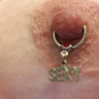 Sexy brustwarzenpiercing